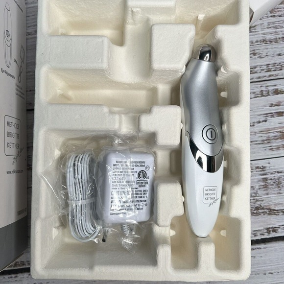 MBK Skincare Mbk Eye Rejuvenator Methode Brigitte Kettner Vrxwh1